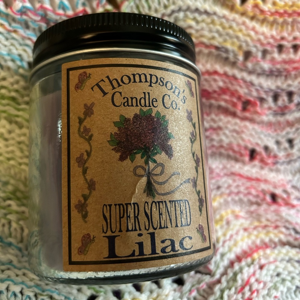 Super Scented Lilac Candle New - Picture 4 of 4